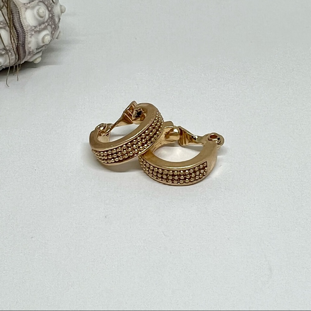 MVintage Gold Clip-On Hoop Earrings!
